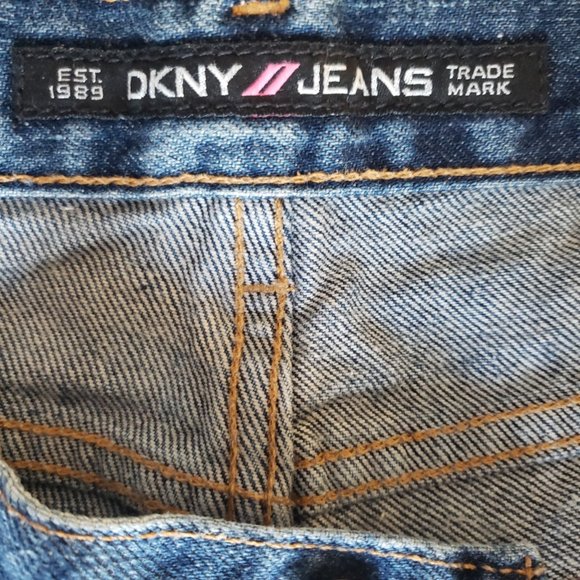 Y2K DKNY JEANS Sz 13 Short Court Dark Cotton Dark Wash 34x29 Denim Boot Cut Jean - Picture 3 of 14